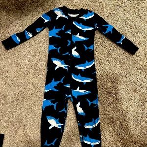 Hanna Andersson Shark Zip Sleeper Pajamas 2T